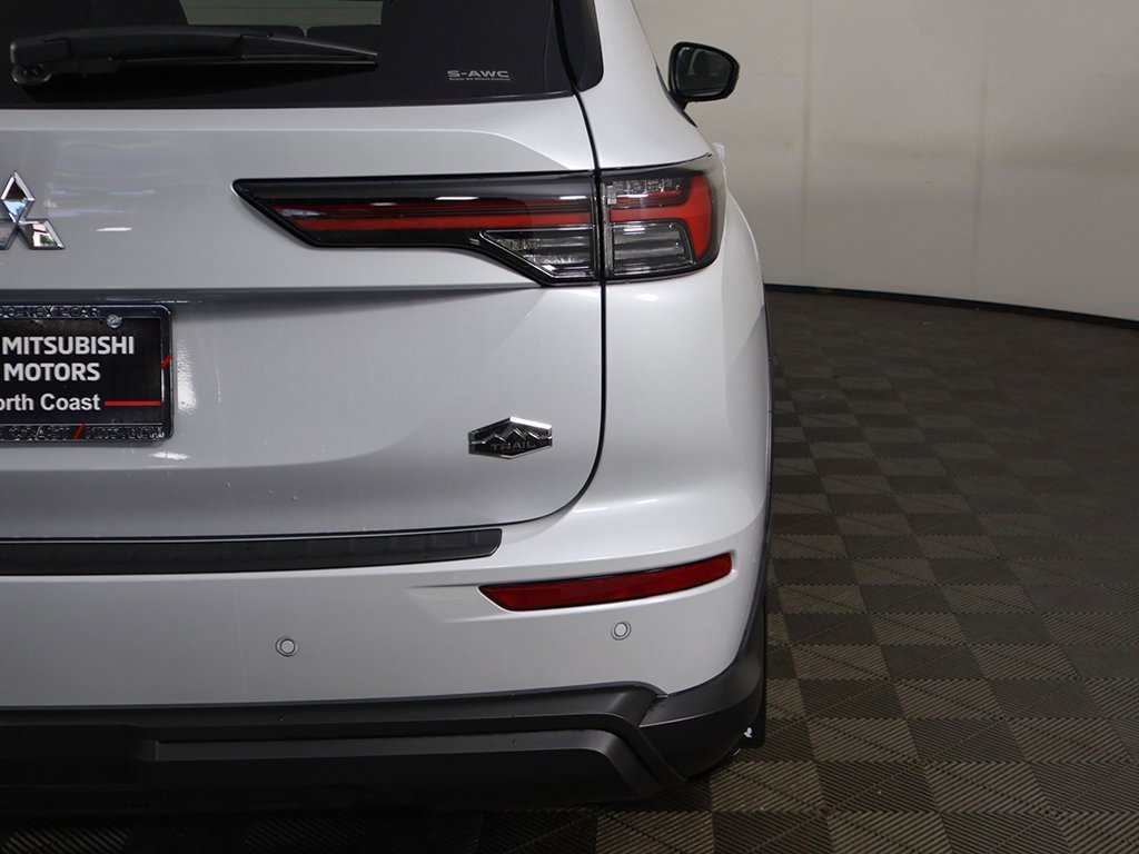 New 2025 Mitsubishi Outlander Trail Edition image 19