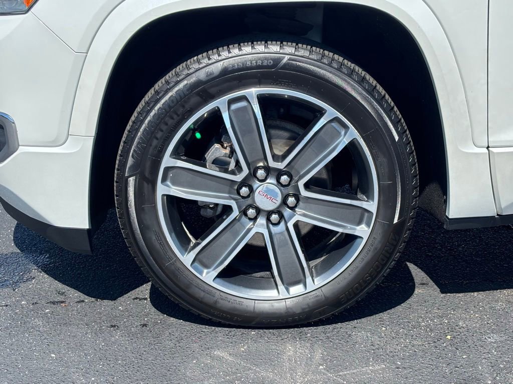 Used 2017 GMC Acadia Denali AWD/4WD image 11