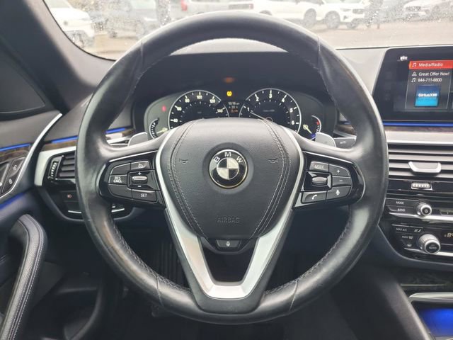 Used 2017 BMW 530i xDrive image 27
