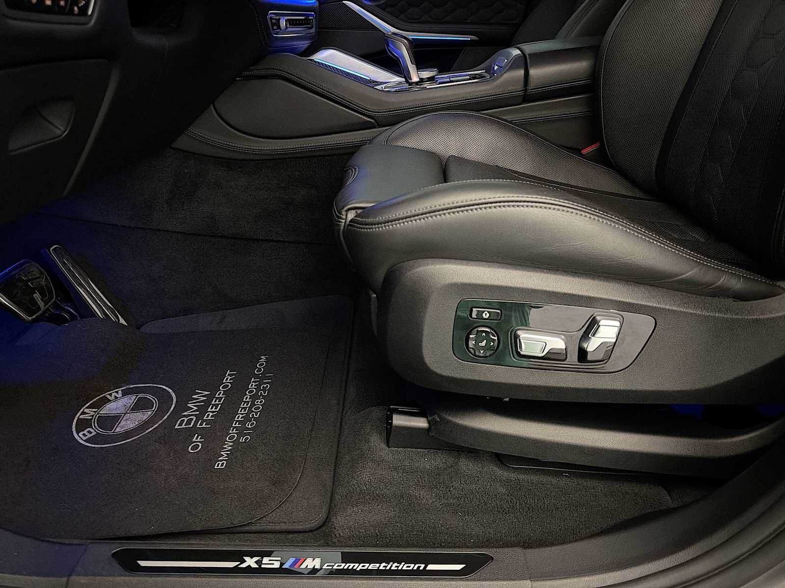 Used 2021 BMW X5 M w/ Competition Package AWD/4WD image 12
