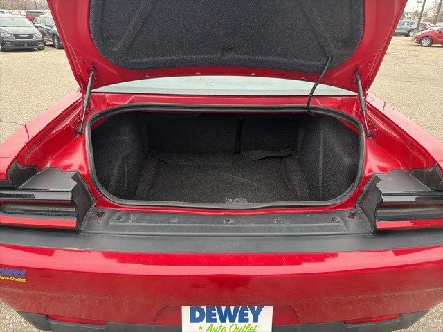 Used 2016 Dodge Challenger R/T image 14