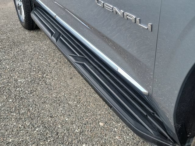 Certified 2025 GMC Yukon XL Denali AWD/4WD image 8