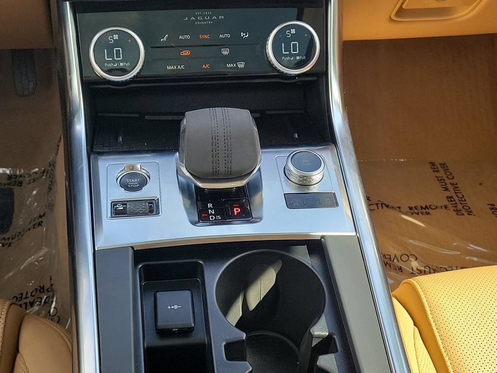 Used 2021 Jaguar XF S RWD image 20