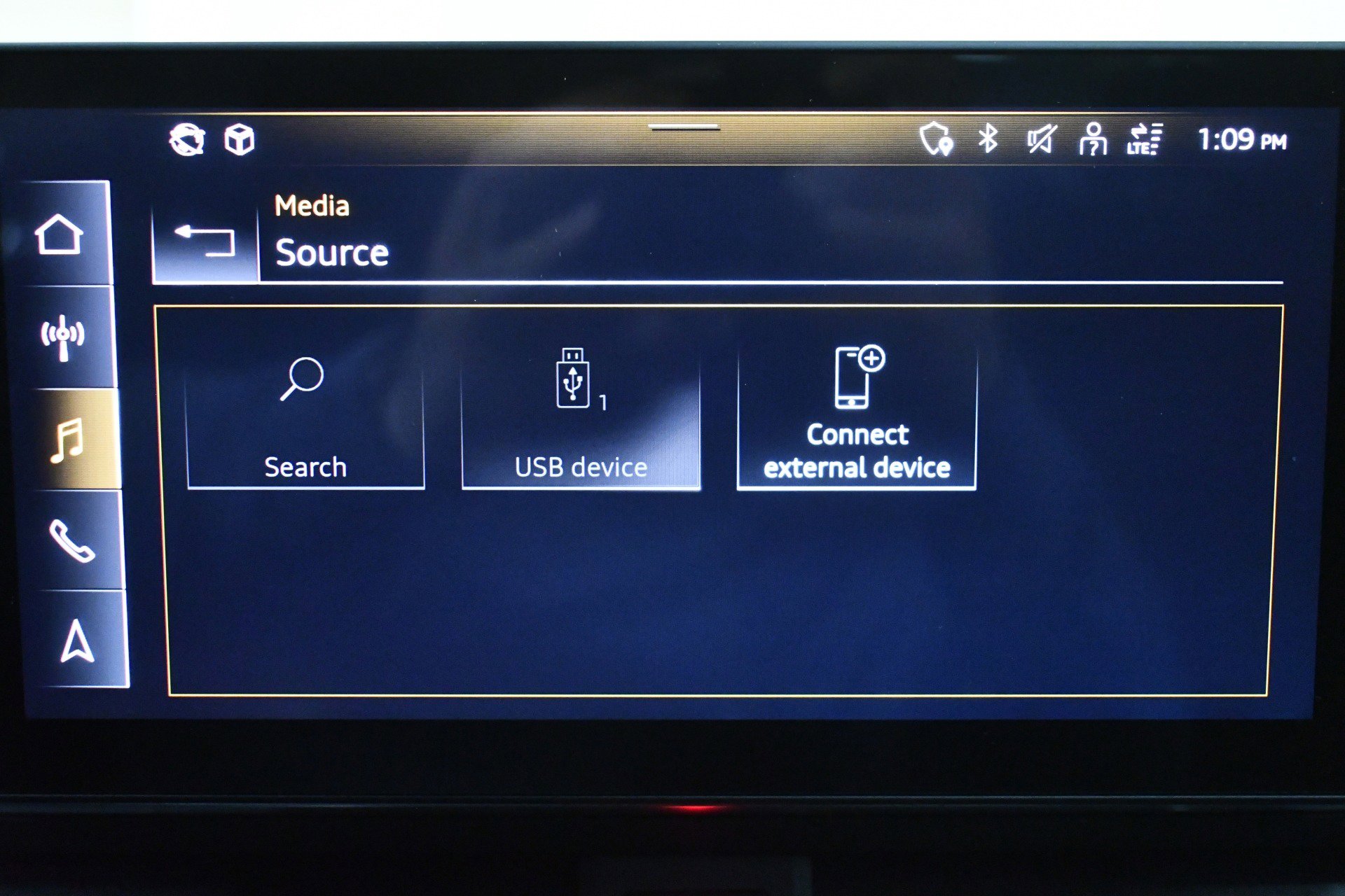 Used 2024 Audi A4 2.0T Premium Plus image 35