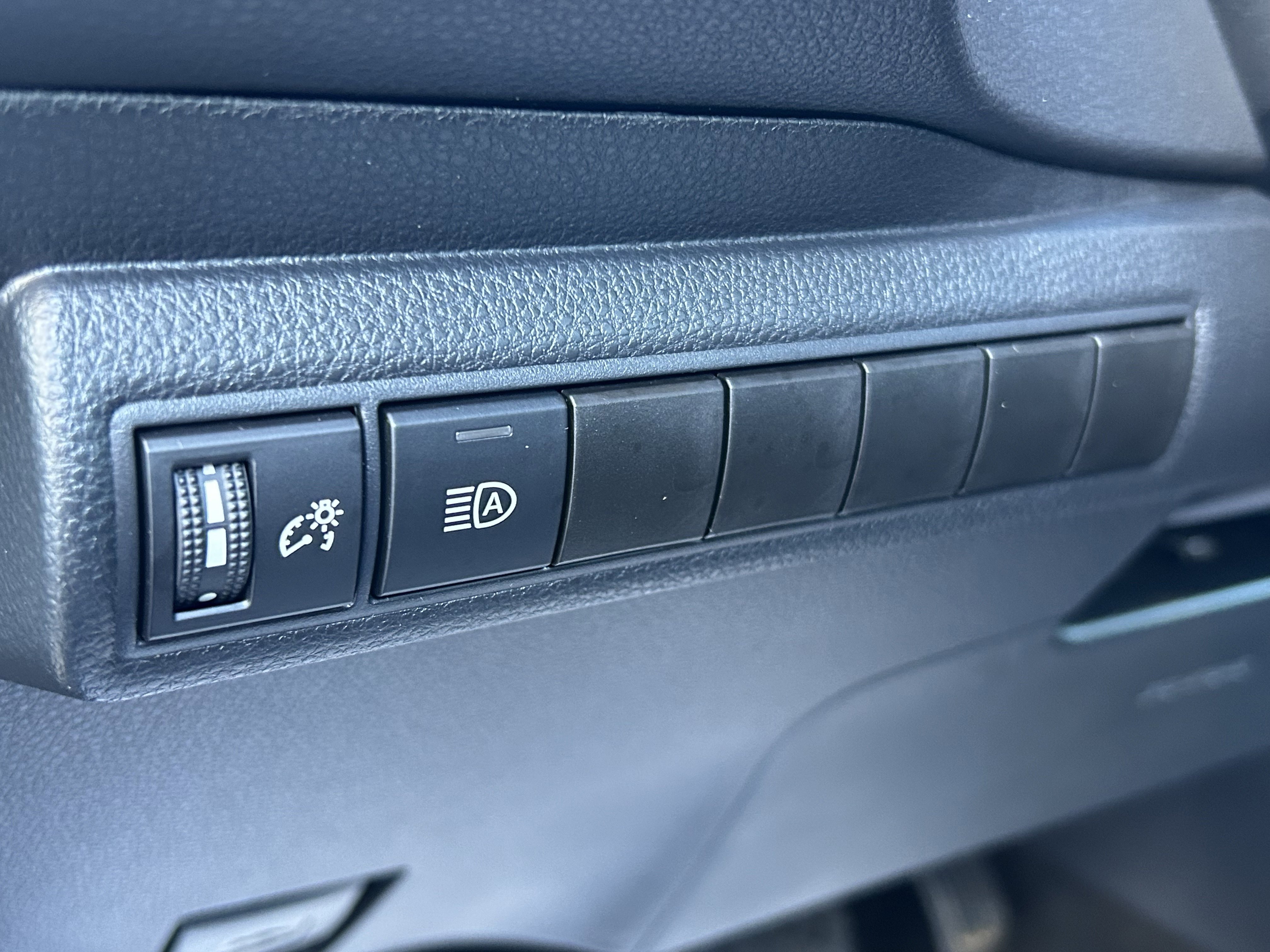 Certified 2024 Toyota Corolla LE image 15