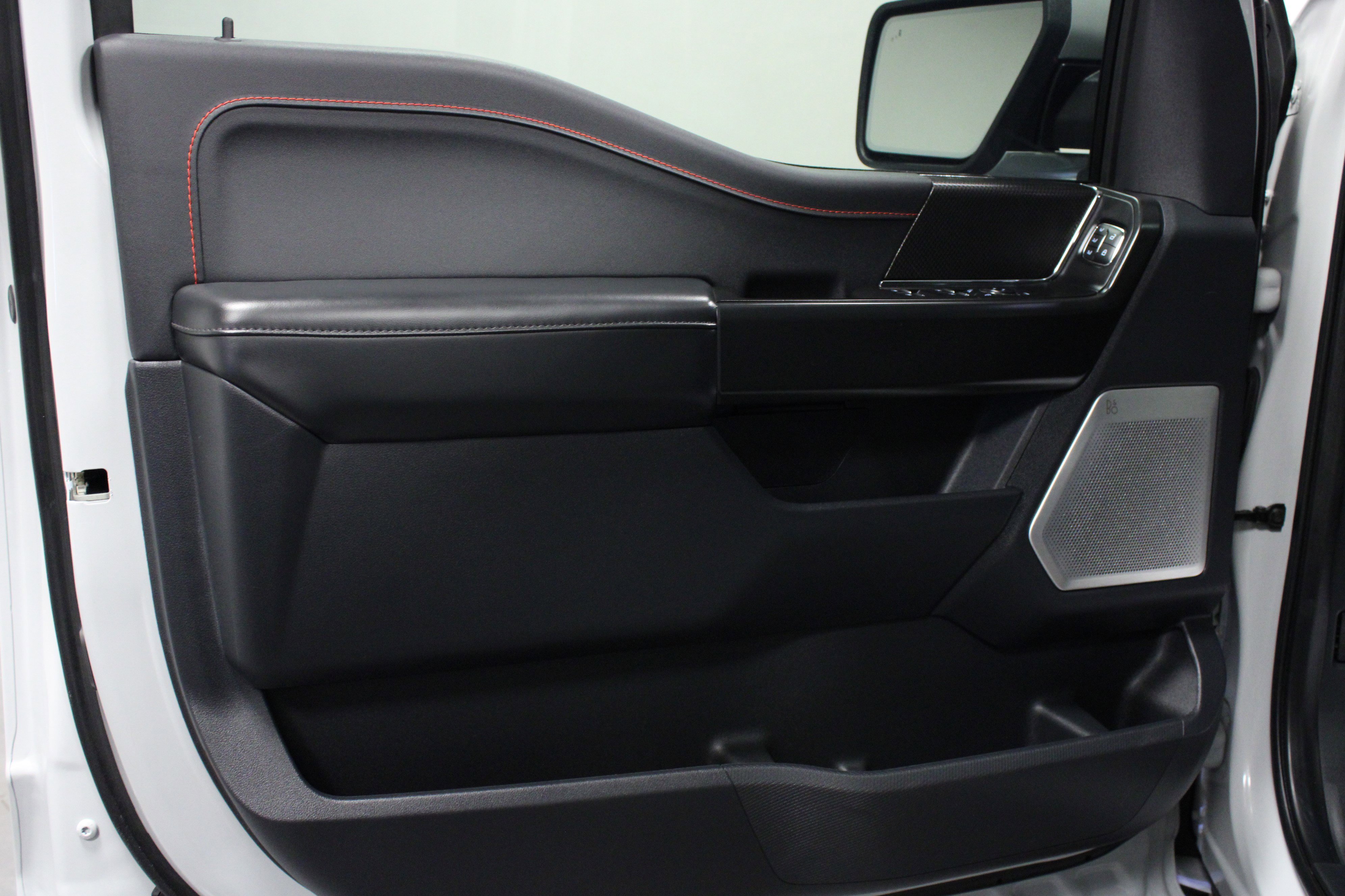 Used 2024 Ford F150 Raptor AWD/4WD image 11