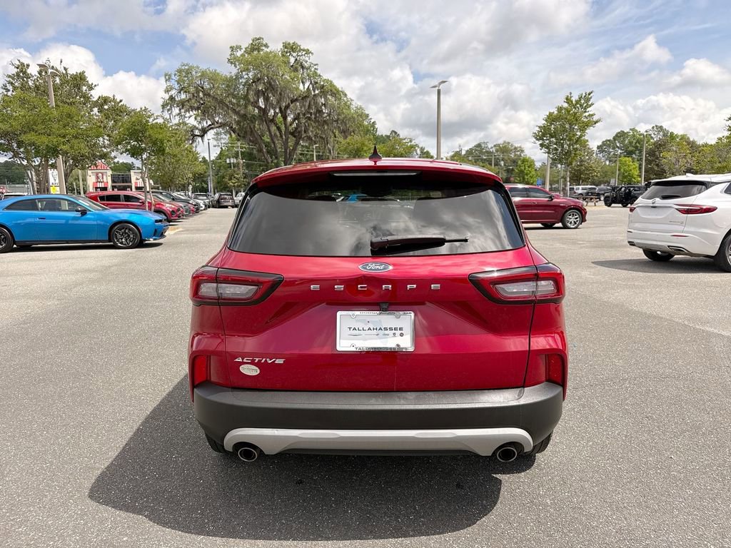 Used 2023 Ford Escape Active FWD image 4