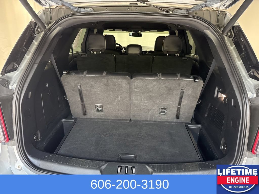 Used 2023 Ford Explorer ST AWD/4WD image 13