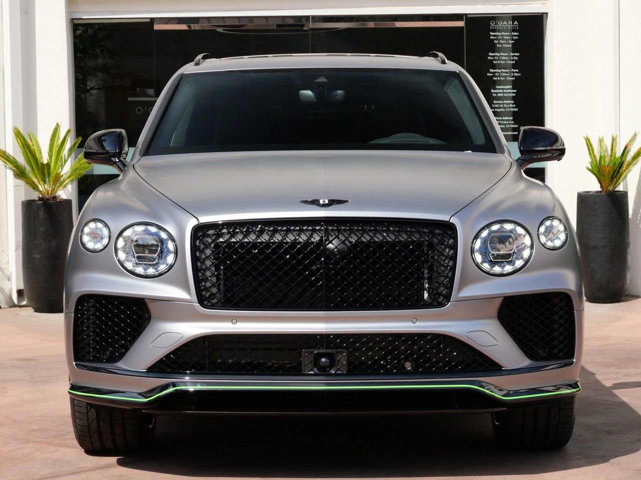 Used 2025 Bentley Bentayga AWD/4WD image 13