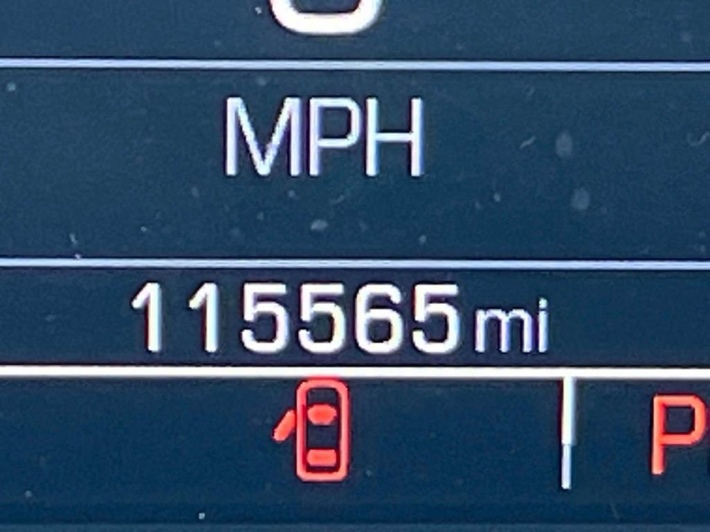 Used 2018 Chevrolet Silverado 1500 LT w/ All Star Edition AWD/4WD image 24