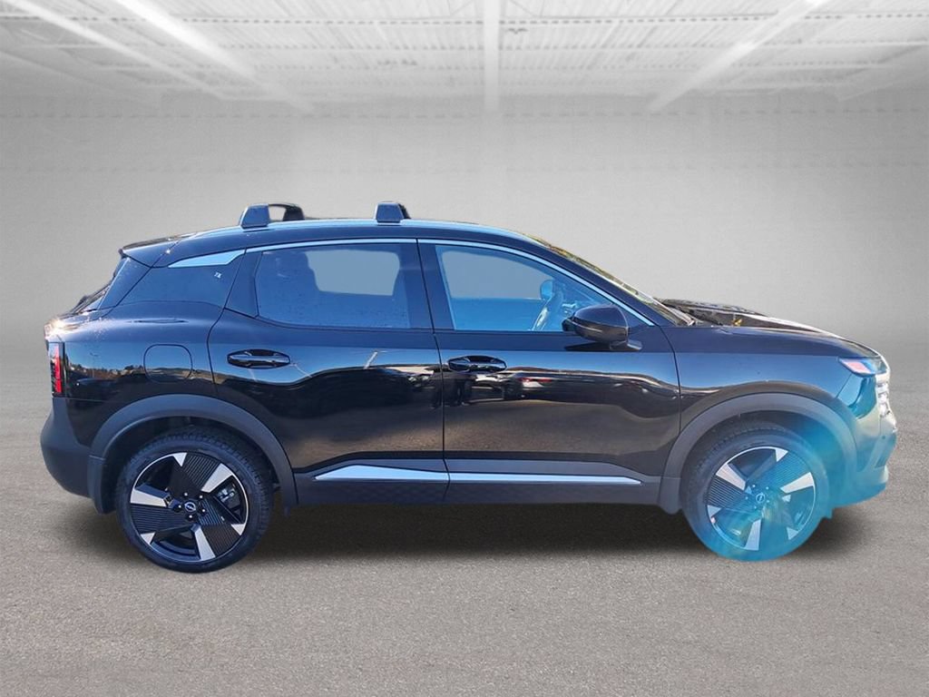 New 2026 Nissan Kicks SR w/ Cold Weather Package AWD/4WD image 7