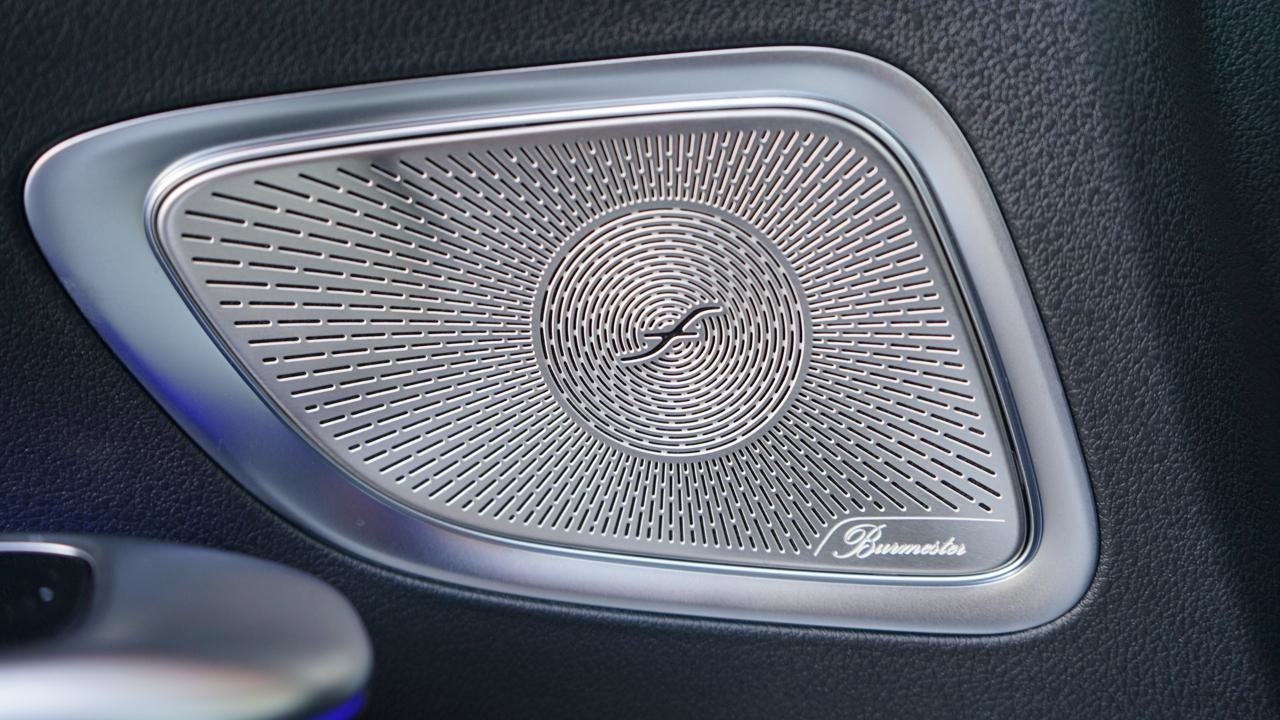 Used 2025 Mercedes-Benz C 300 Sedan w/ Pinnacle Trim Package image 20
