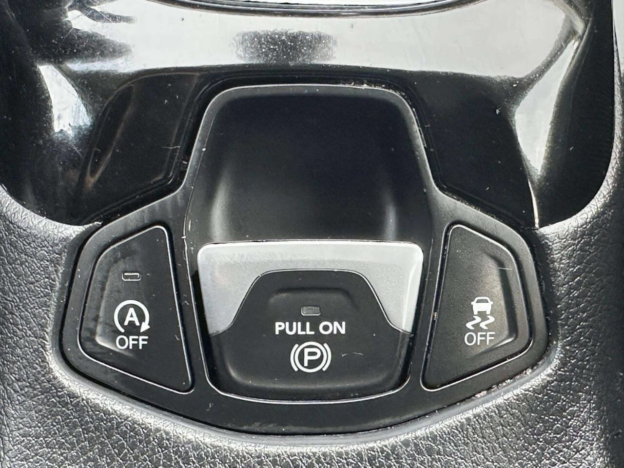 Used 2018 Jeep Compass Limited w/ Navigation Group image 33