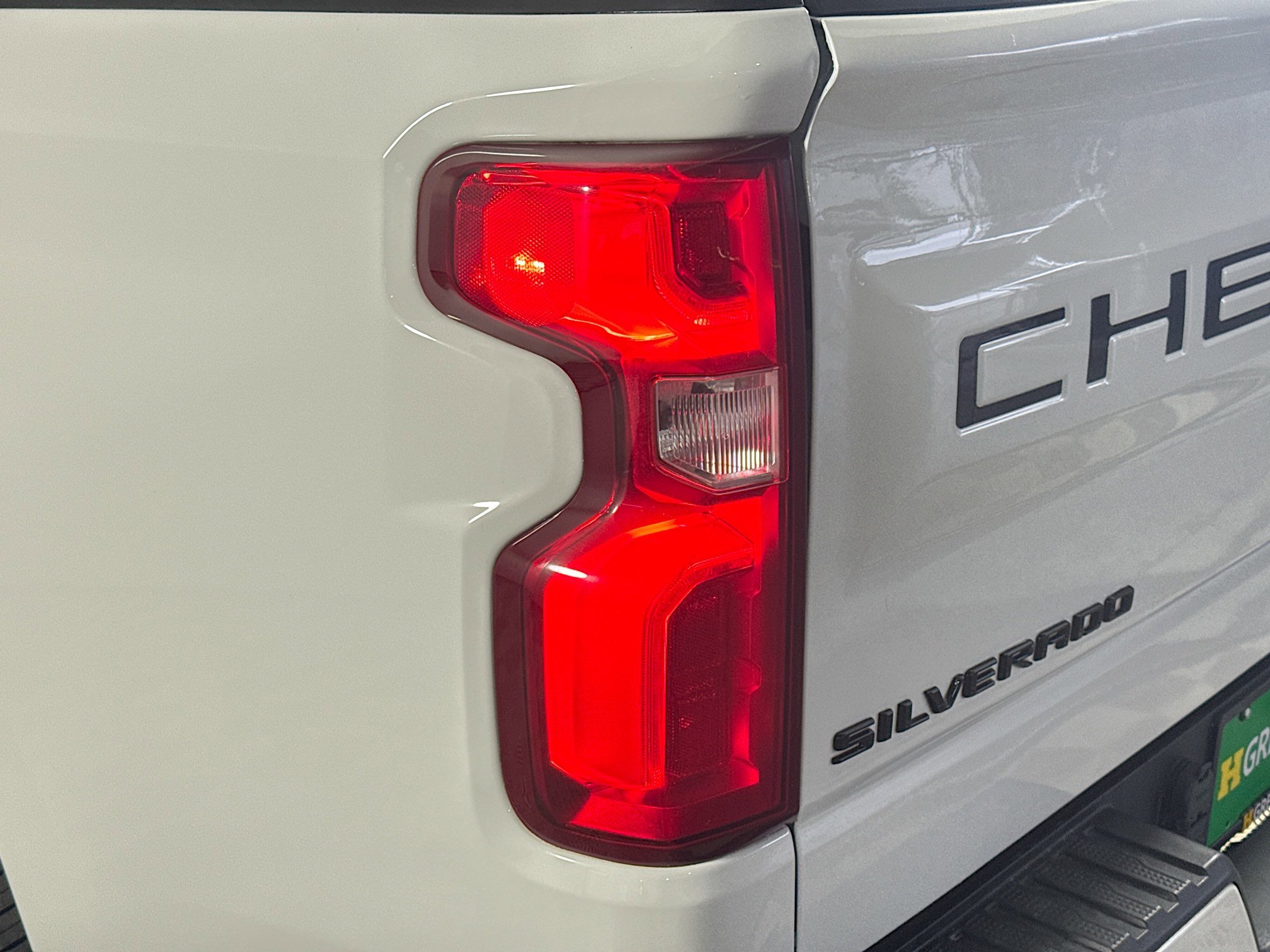 Used 2022 Chevrolet Silverado 1500 RST AWD/4WD image 36
