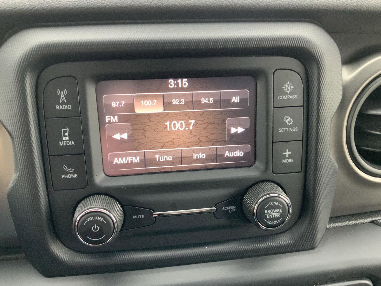 Used 2020 Jeep Wrangler Unlimited Sport image 28