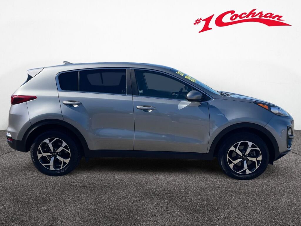 Used 2020 Kia Sportage LX image 8