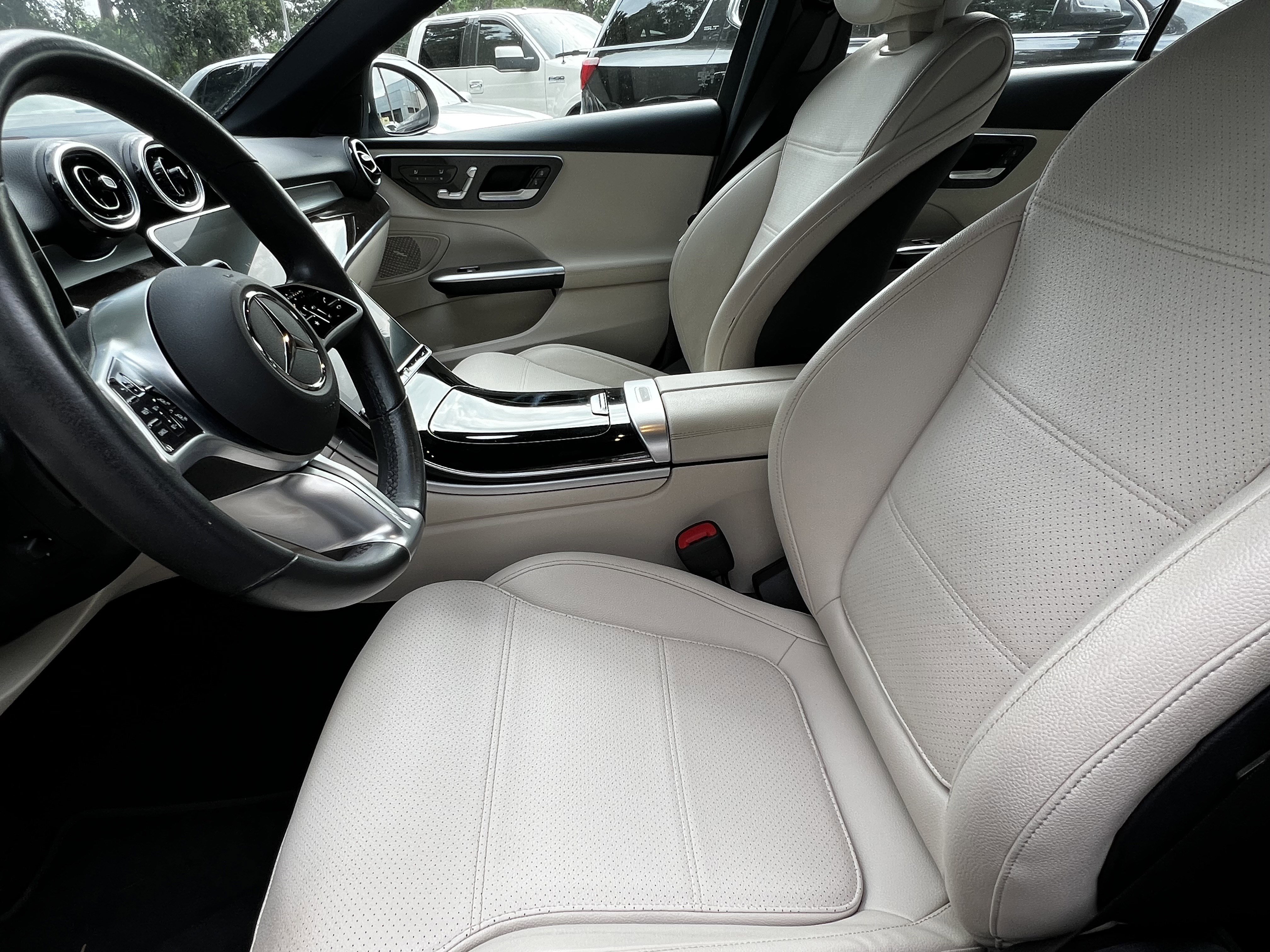 Used 2022 Mercedes-Benz C 300 Sedan image 17