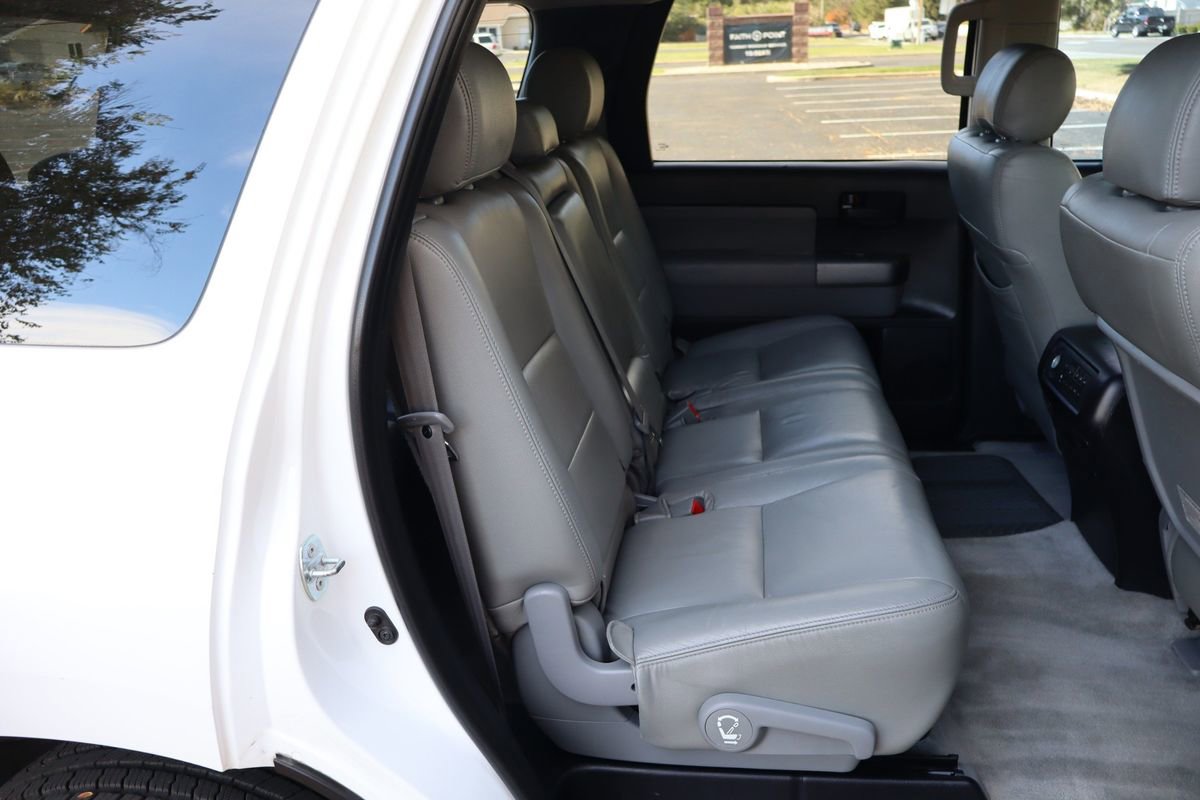 Used 2010 Toyota Sequoia SR5 image 23