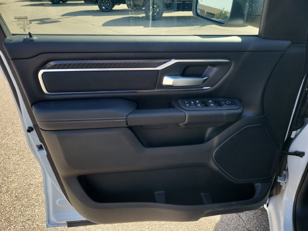 New 2027 RAM 1500 4x4 Crew Cab image 13