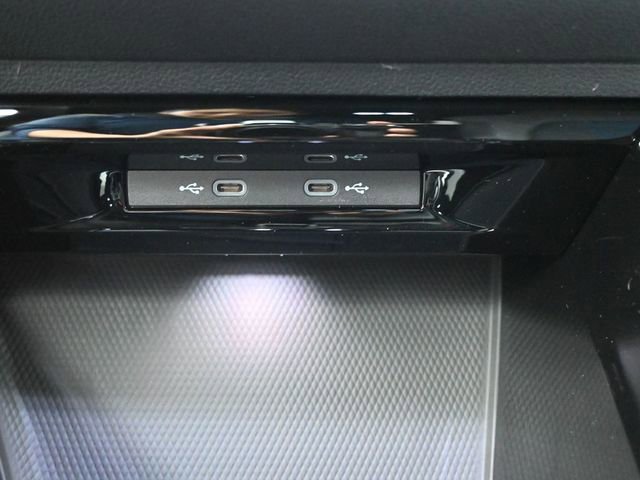 New 2026 Volkswagen Golf w/ Euro Style Package image 9