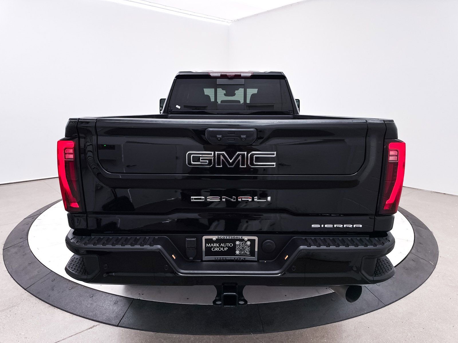 Used 2024 GMC Sierra 2500 Denali w/ Denali Reserve Package AWD/4WD image 19