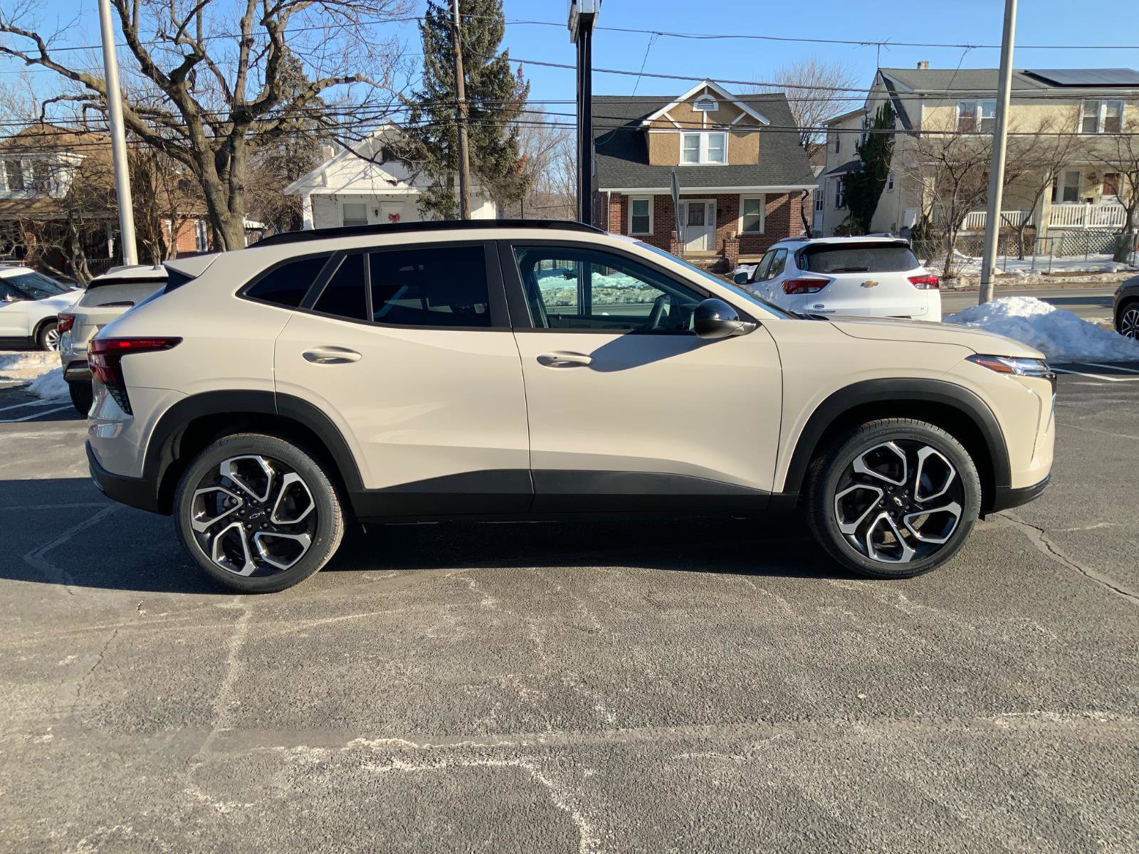 New 2026 Chevrolet Trax RS w/ Driver Confidence Package image 8