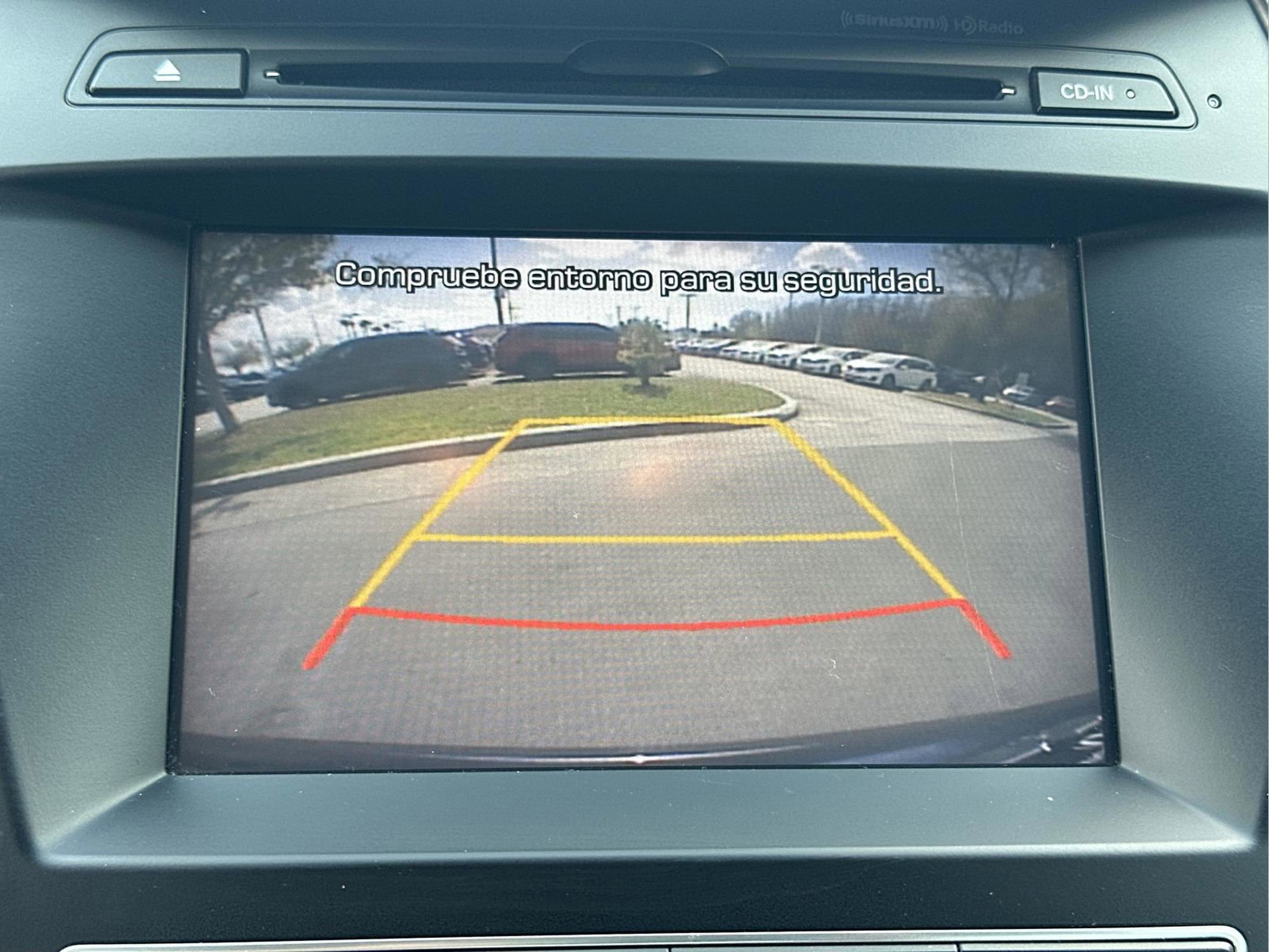 Used 2017 Hyundai Santa Fe Sport image 19