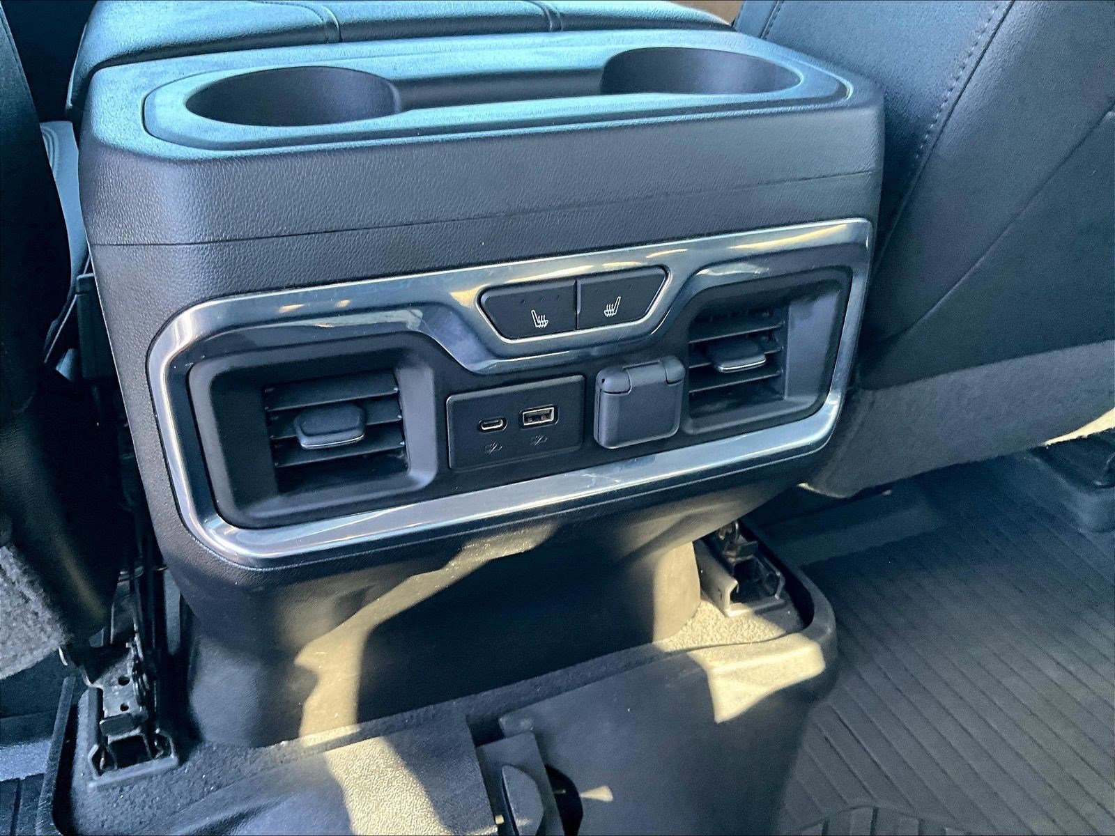 Used 2022 Chevrolet Silverado 2500 LTZ AWD/4WD image 10