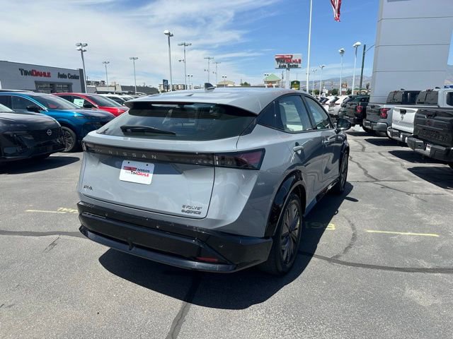 Used 2024 Nissan Ariya AWD image 11