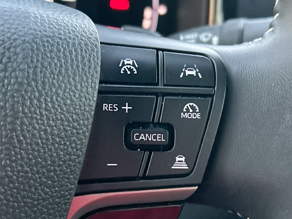 Used 2026 Toyota Camry SE FWD image 18