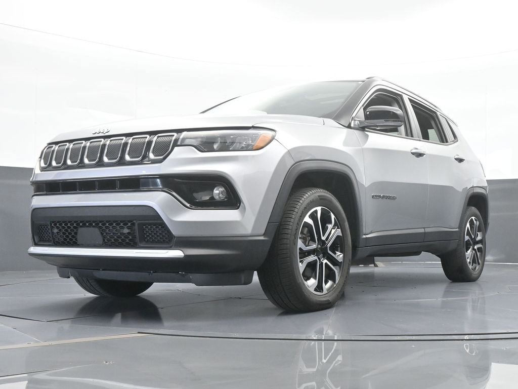 Used 2022 Jeep Compass Limited w/ Sun and Sound Group image 53