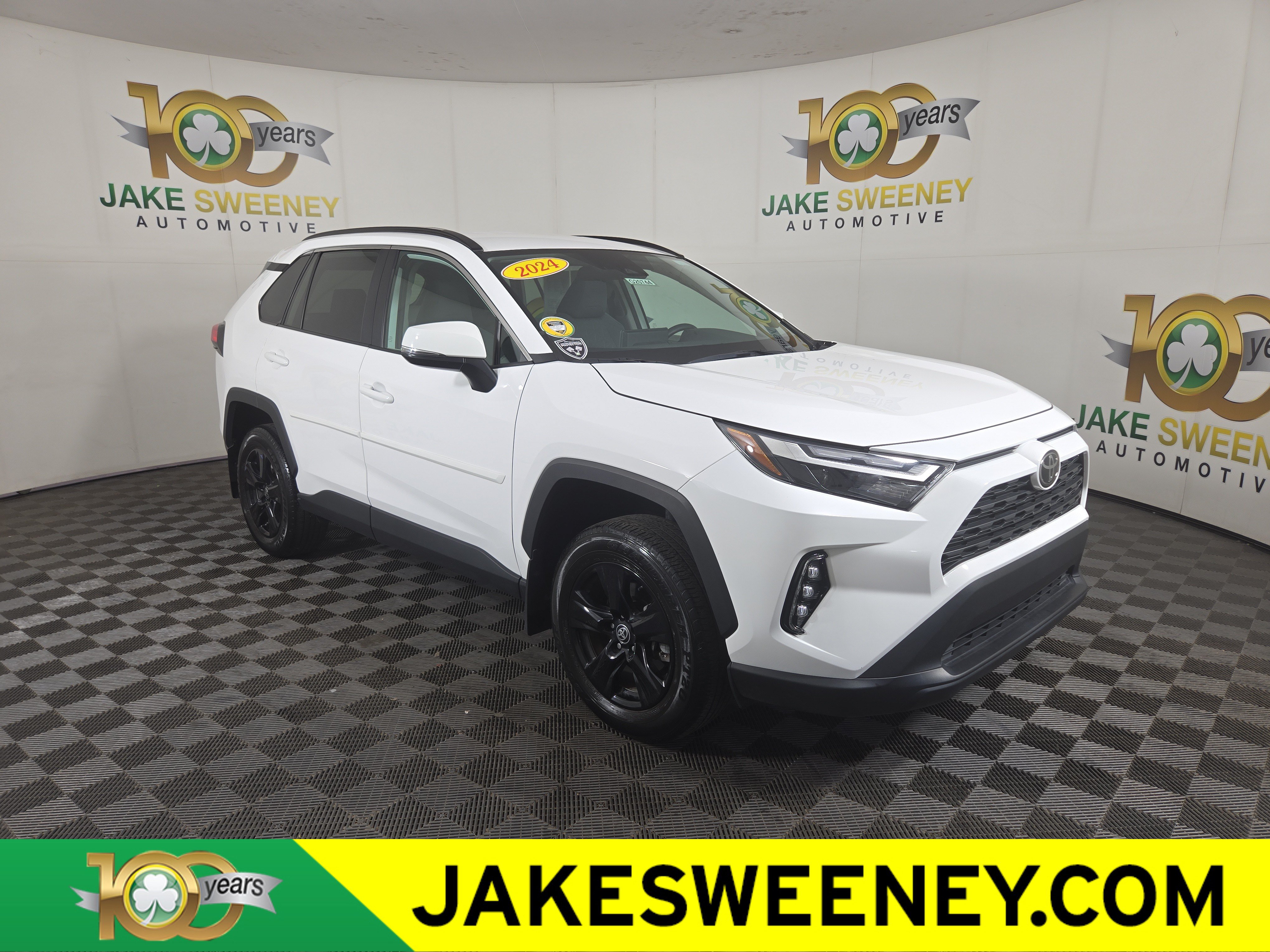 Used 2024 Toyota RAV4 XLE w/ Weather Package AWD/4WD video 1