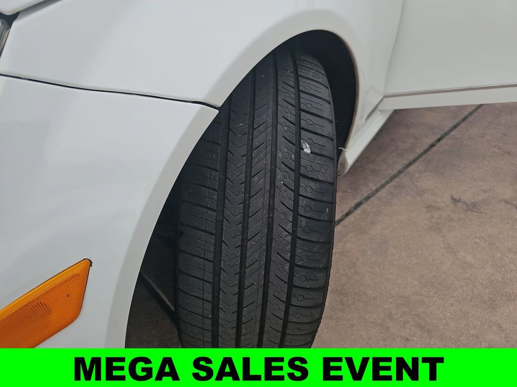 Used 2013 Mercedes-Benz C 250 Sedan image 33