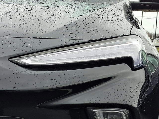 Used 2025 Buick Encore GX Avenir w/ Avenir Convenience Package image 8