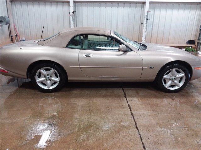 Used 1997 Jaguar XK8 Convertible RWD image 3