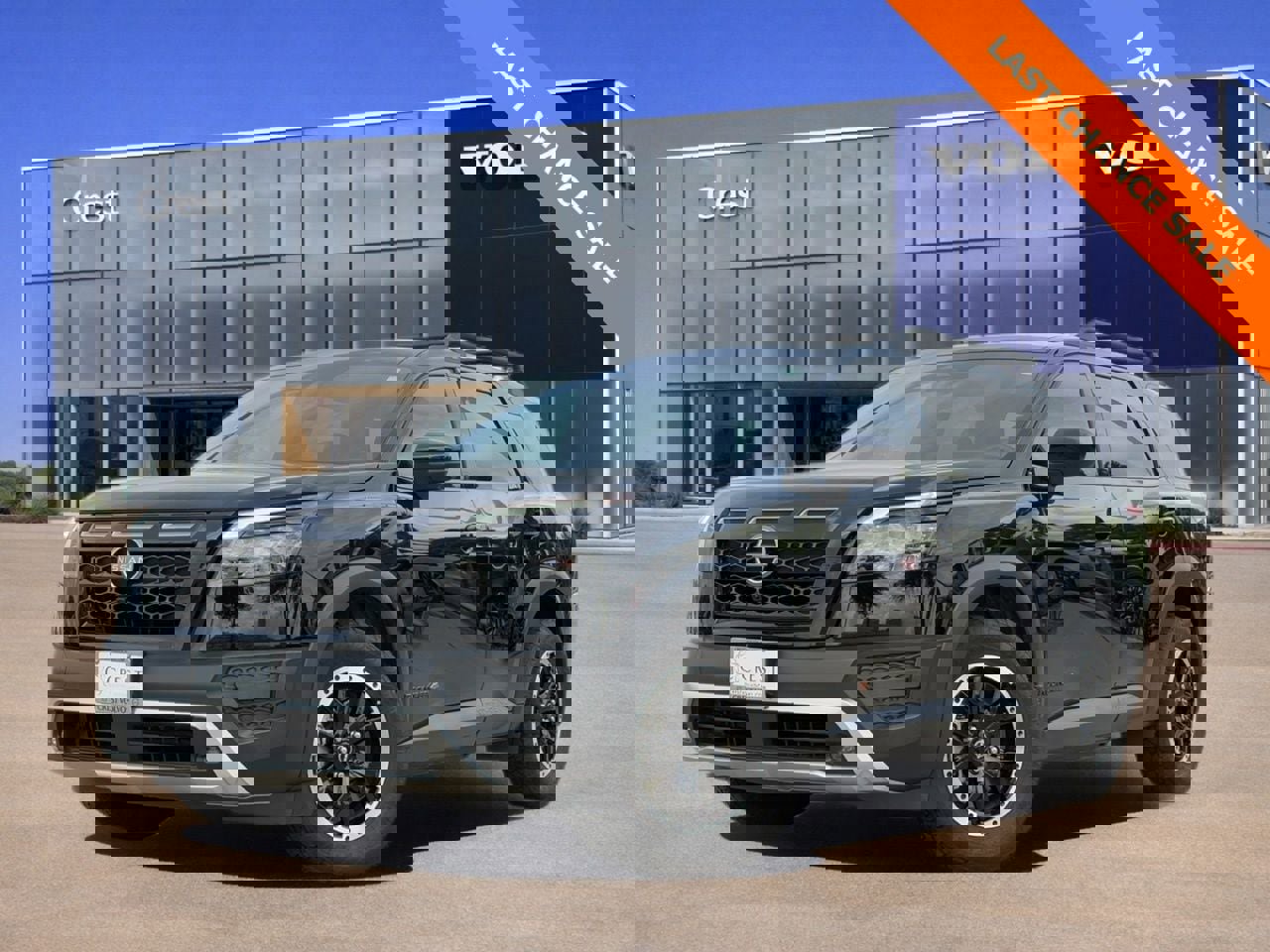 Used 2023 Nissan Pathfinder Rock Creek AWD/4WD image 1