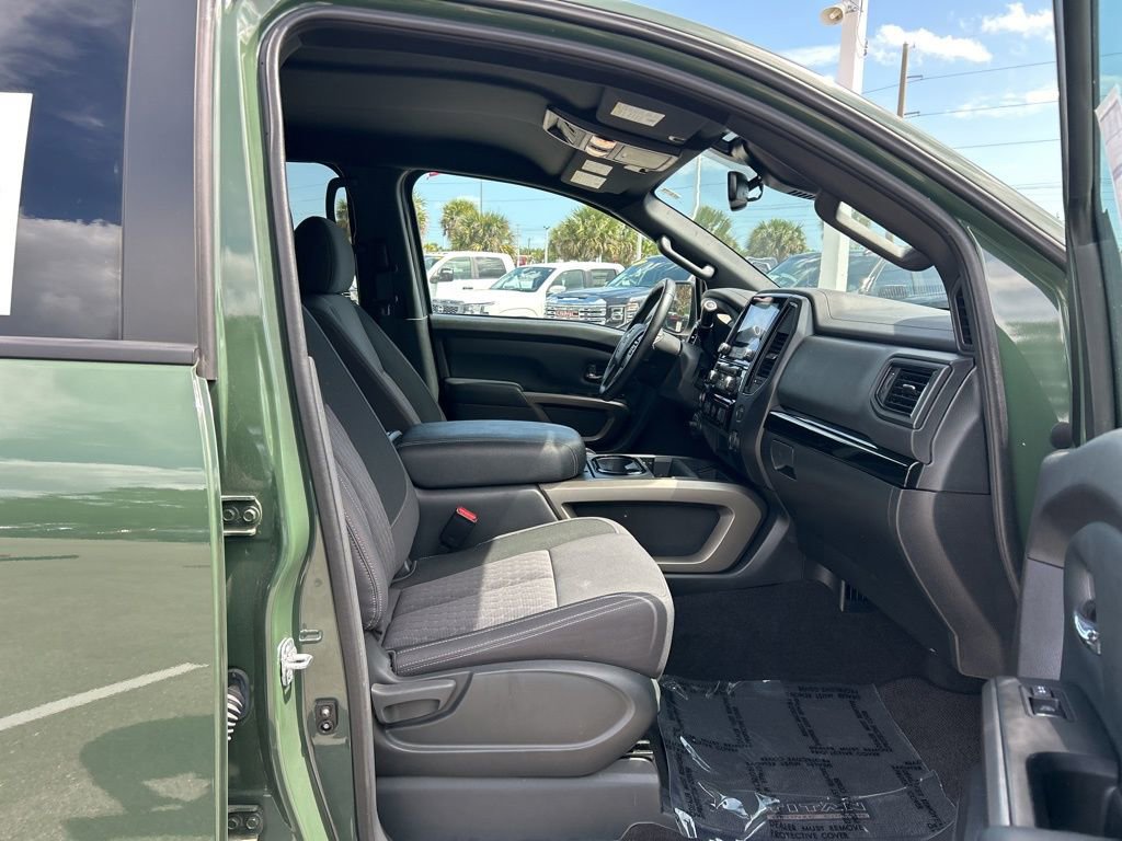 Certified 2024 Nissan Titan SV w/ SV Bronze Edition Package image 40