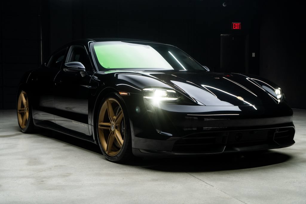 Used 2021 Porsche Taycan Turbo S w/ Premium Package AWD/4WD image 7