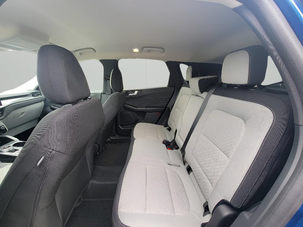 Used 2023 Ford Escape Active w/ Tech Pack #2 AWD/4WD image 27