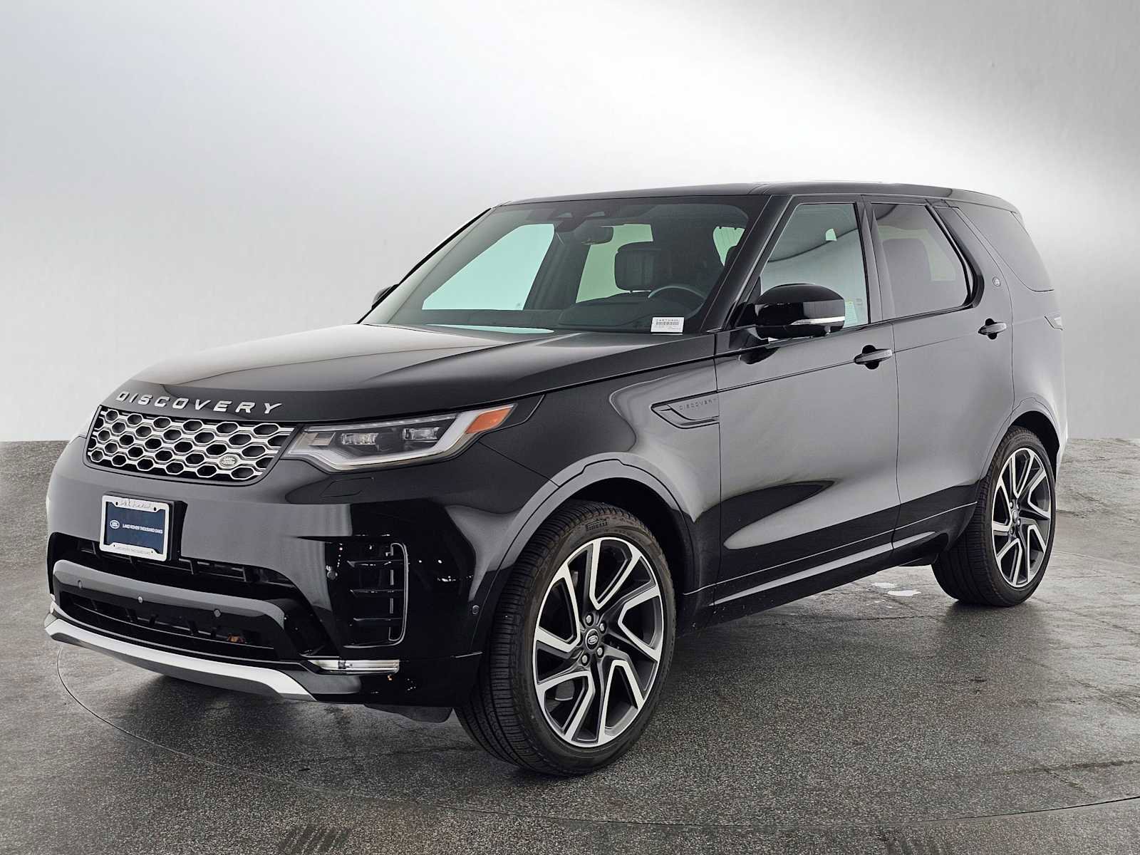 Used 2024 Land Rover Discovery Metropolitan Edition