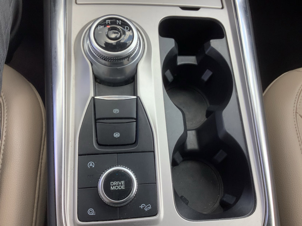 Used 2023 Ford Explorer Limited image 21