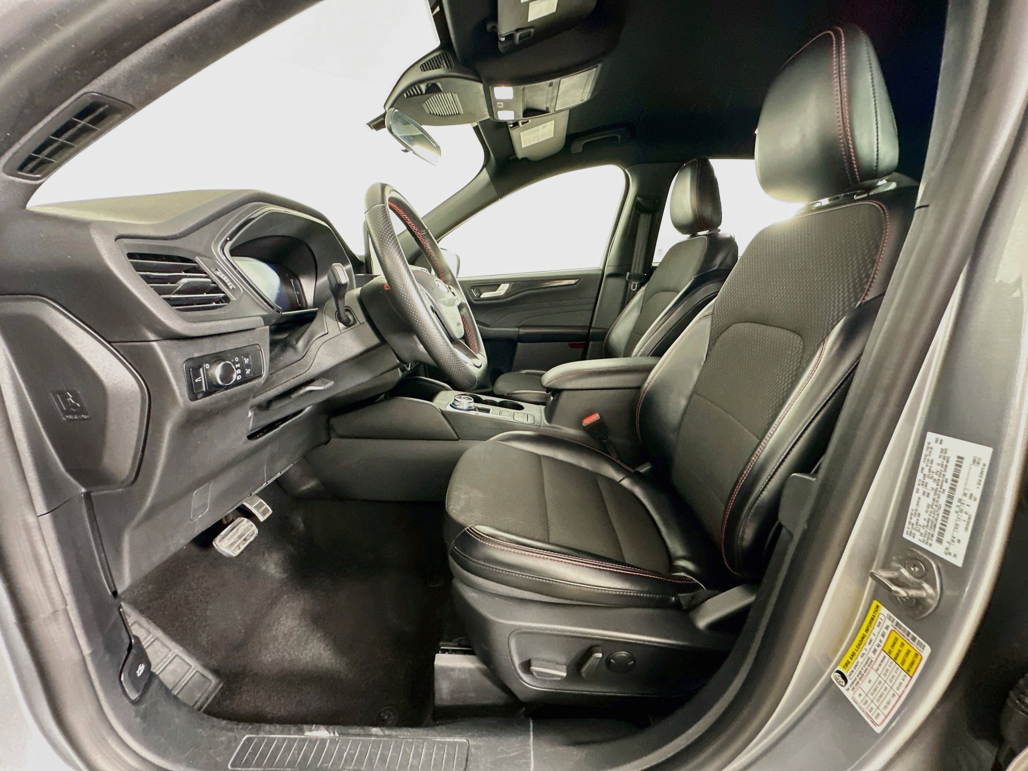 Used 2024 Ford Escape ST-Line FWD image 13