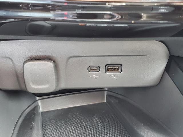 New 2026 Chevrolet Trax RS w/ Sunroof Package image 28