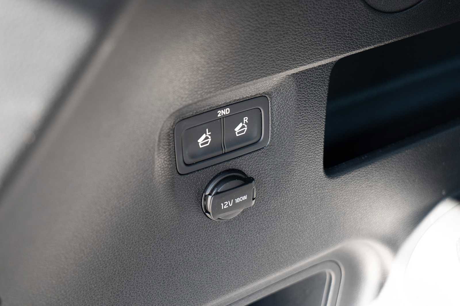 Used 2023 Kia Telluride EX X-Line image 31