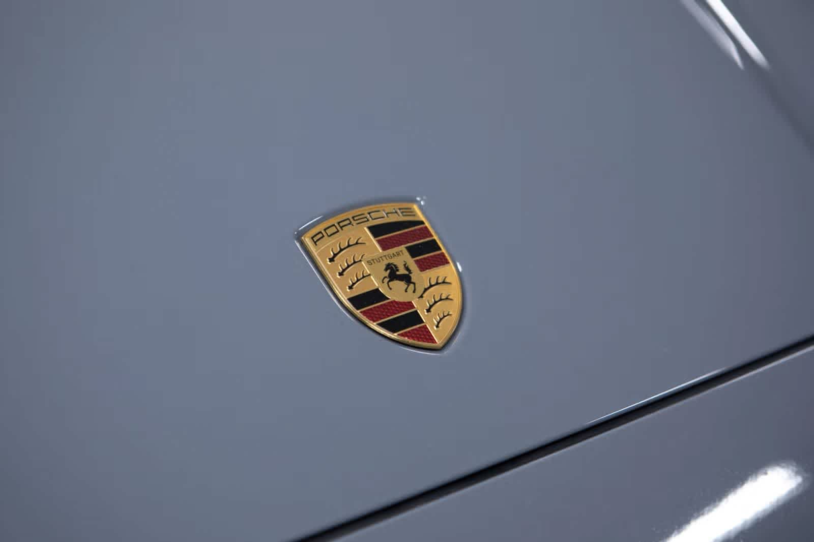 Certified 2026 Porsche Cayenne AWD/4WD image 17