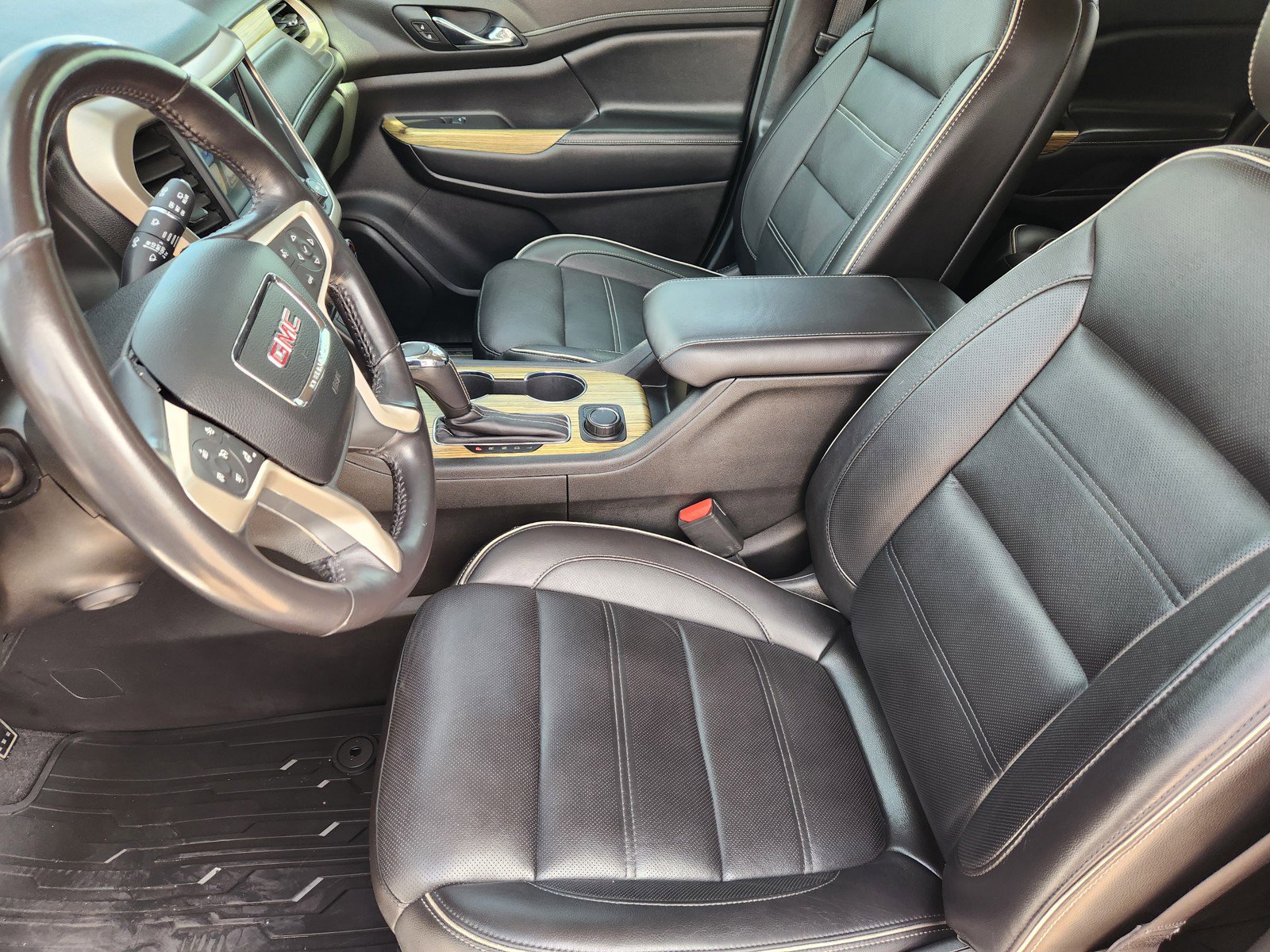 Used 2019 GMC Acadia Denali w/ Technology Package image 11