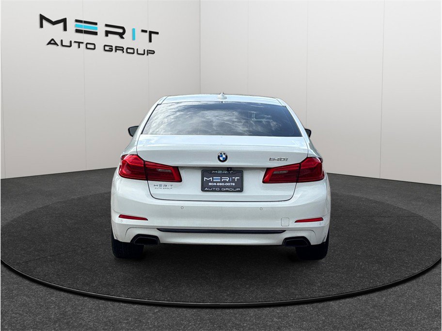 Used 2017 BMW 540i image 8