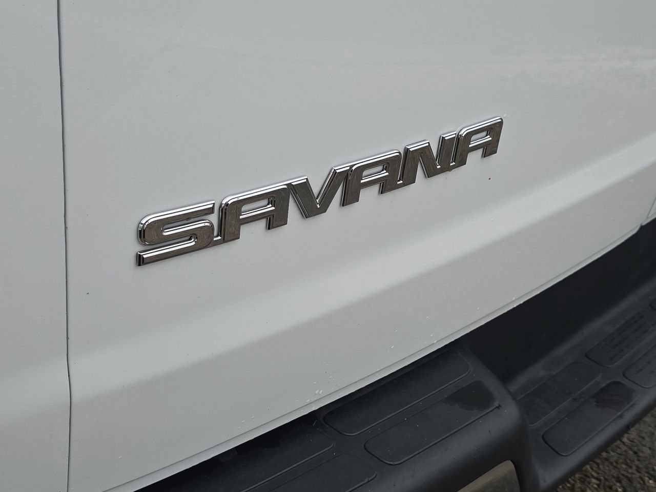 Certified 2025 GMC Savana 2500 w/ Driver Convenience Package RWD image 21