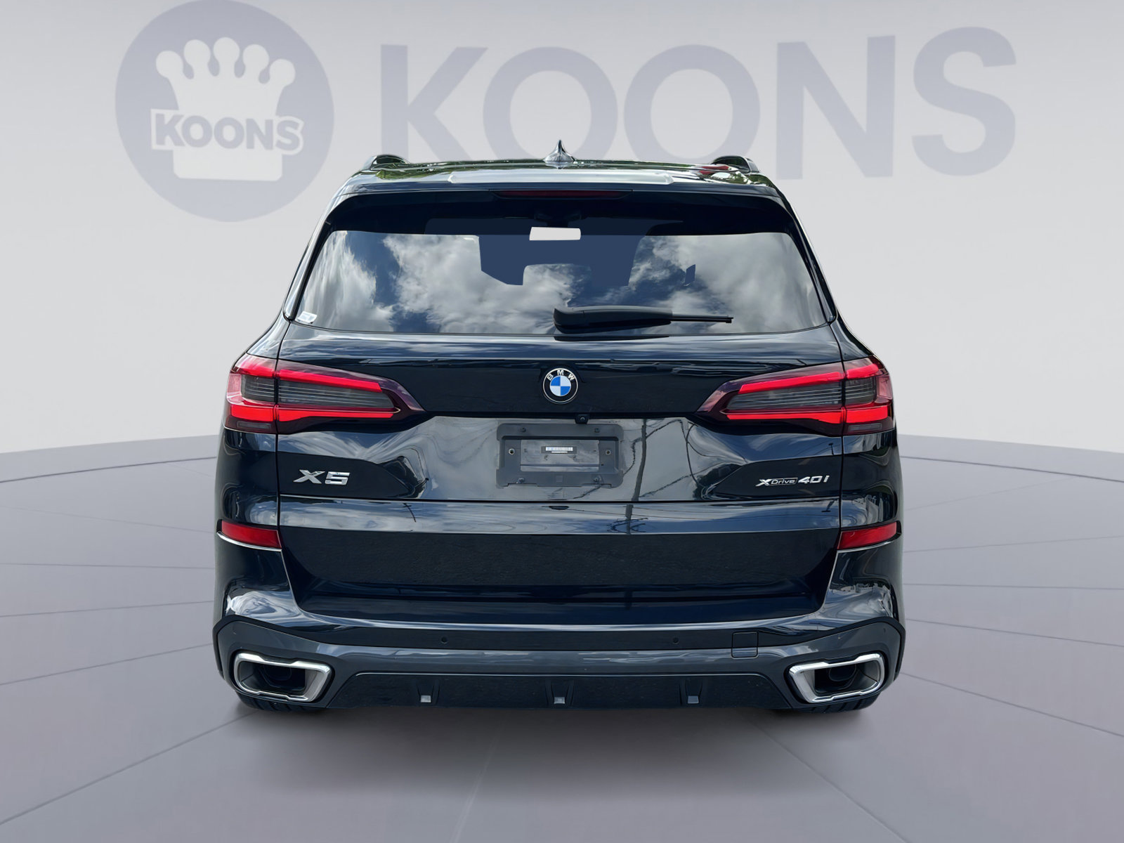Used 2023 BMW X5 xDrive40i w/ M Sport Package AWD/4WD image 5