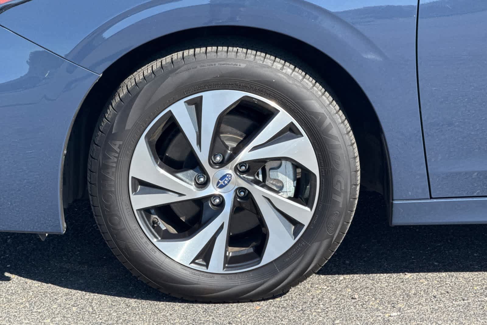Used 2025 Subaru Legacy Premium AWD/4WD image 29